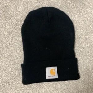 Black carhartt toque